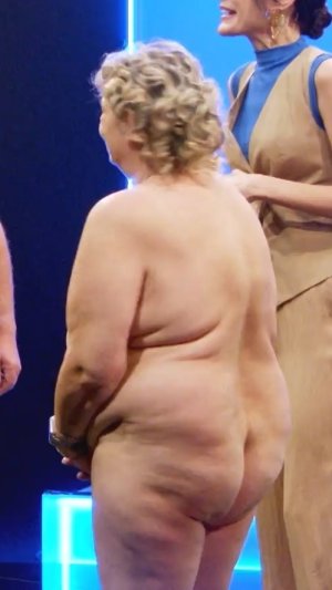 Screenshot_20251120_230416_Video Player.jpg