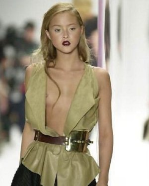 devon_aoki_model_19.jpg