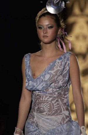 devon_aoki_runway_3.jpg