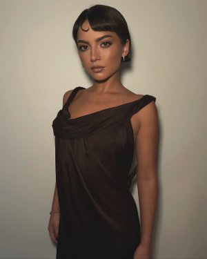 Isabela Merced - 2.jpg