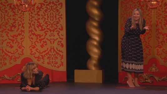 Taskmaster - s12e01 - An Imbalance in the Poppability.mkv_20251123_105357.512.jpg