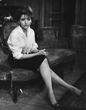 brenda-vaccaro younger.jpg