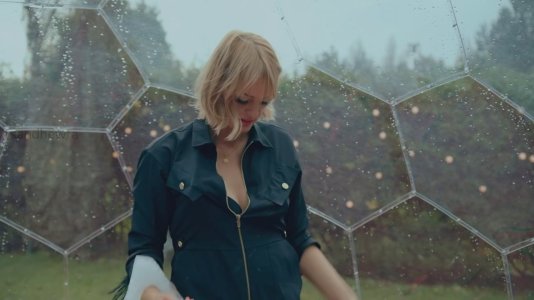 Taskmaster - s12e04 - The Customised Inhaler.mkv_20251123_154212.045.jpg