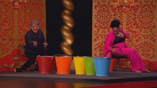 Taskmaster - s12e04 - The Customised Inhaler.mkv_20251123_161805.439.jpg