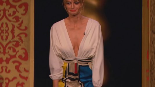 Taskmaster - s12e08 - A Couple of Ethels.mkv_20251123_191748.199.jpg