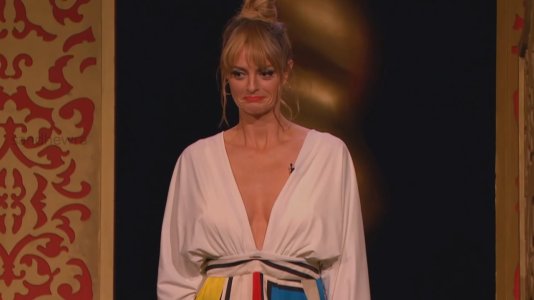 Taskmaster - s12e08 - A Couple of Ethels.mkv_20251123_191755.639.jpg