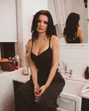 1000115569.jpg 1000115569.jpg