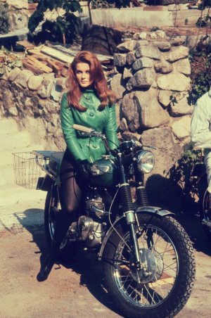 Ann Margaret 1960s -p7pxgsN6da1wbb6m3o.jpg