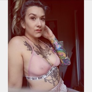 FD422464-F7F8-425E-A88F-B58A2EF71610-872-000001509F7F08AF.jpeg FD422464-F7F8-425E-A88F-B58A2EF71610-872-000001509F7F08AF.jpeg