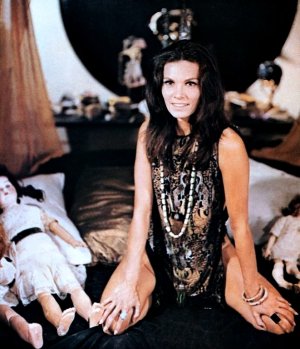 Florinda Bolkan - Pm8k7s1mzT1s4p0huo1.jpg