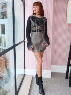 Ella Purnell - Holly White Photoshoot rQRy0XET_o.jpg