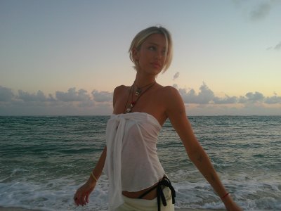 delilahbelle_3776944875921865283's2025-11-30-10.49.505 story.jpg