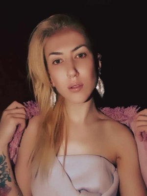 1000111892.jpg 1000111892.jpg