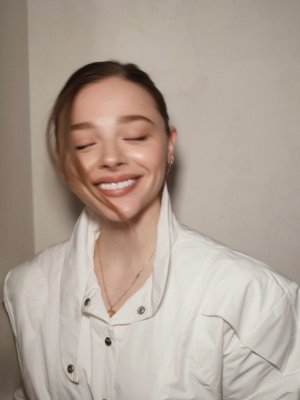 Chloë Grace Moretz - Today with Jenna & Friends ME18AWER_o.jpg