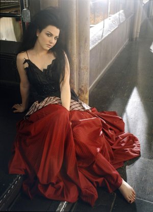 Amy-Lee-Feet-45515.jpg