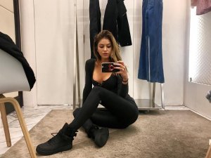 Gigi Paris Sexy & Topless - TheFappeningBlog.com 42.jpg