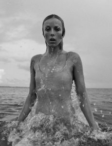 Edie Campbell - TheFappeningBlog.com 7.jpg