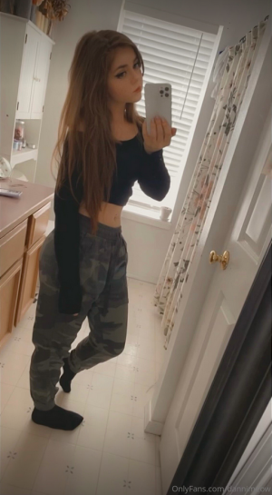 Screenshot 2024-12-19 at 11-52-13 Danni Meow OnlyFans.png