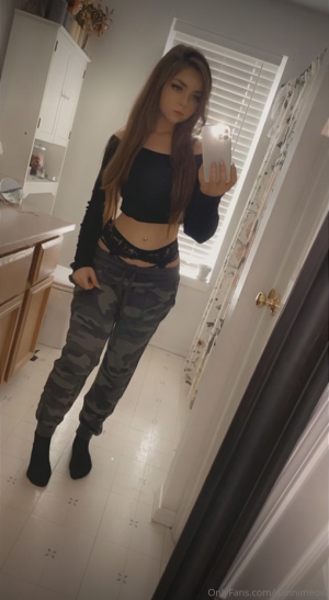 Screenshot 2024-12-19 at 11-52-23 Danni Meow OnlyFans.png