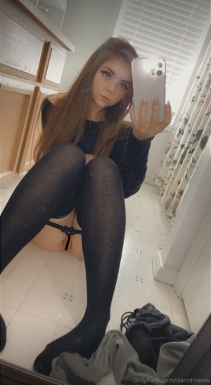 Screenshot 2024-12-19 at 13-23-13 Danni Meow OnlyFans.png