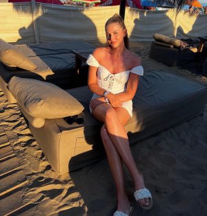 Olivia Cowan (3).jpg