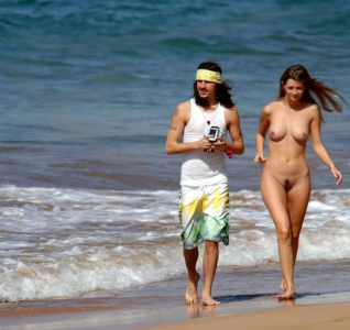 Mischa-Barton-HQCelebrities.com-31 fake.png