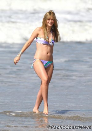 Mischa-Barton-HQCelebrities.com-588.jpg