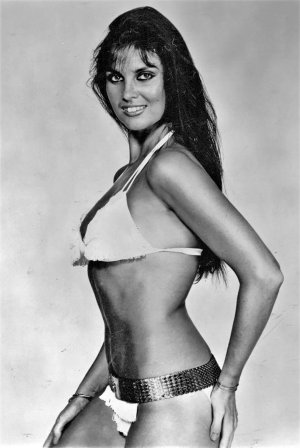 Caroline Munro (10).jpeg