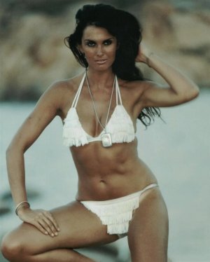 Caroline Munro (13).jpeg