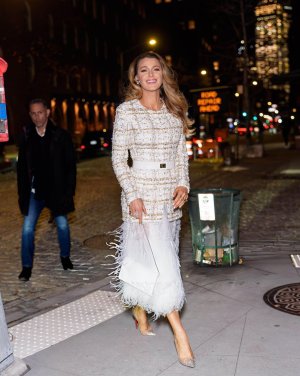 Blake_Lively_out_and_about_in_New_York_12-08-20250006.jpg