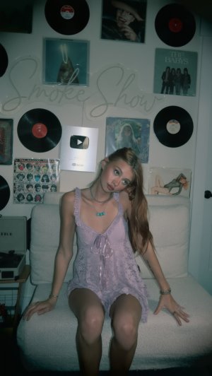 Screenshot 2025-12-05 at 15-21-22 Sicily Rose (@sicilyrose) _ Passes_20251206_041925.jpg