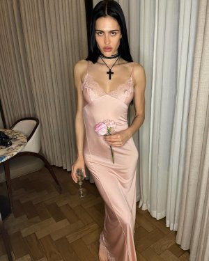 ameliagray_3785415783723688732's2025-12-12-11.7.412 story.jpg