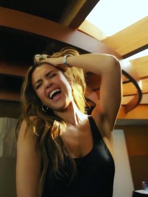 Jessica Alba - Movado campaign, December 2025 12.jpg