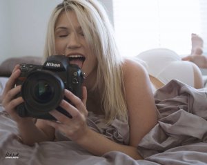 Samantha Knezel Nude & Sexy - TheFappeningBlog.com 81.jpg