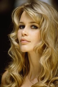 Claudia Schiffer.jpg