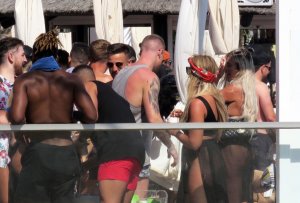 Holly Hagan Sexy - TheFappeningBlog.com 41.jpg