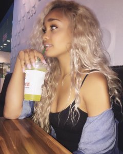 Dakota Gonzalez Sexy 64 thefappeningblog.com.jpg