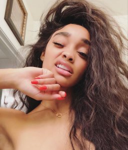 Dakota Gonzalez Sexy 67 thefappeningblog.com.jpg