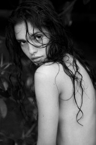 Zoe Barnard Nude & Sexy - TheFappeningBlog.com 15.jpg