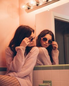 Chloe Howcroft Nude & Sexy Inst - TheFappeningBlog.com 3.jpg