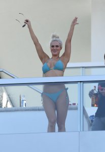 CJ Perry Sexy - TheFappeningBlog.com 7.jpg