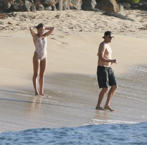 Hailey Baldwin Sexy - TheFappeningBlog.com 28.jpg