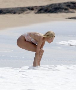 Hailey Baldwin Sexy - TheFappeningBlog.com 38.jpg