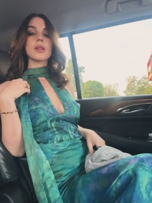 adelaide-kane-2071303.jpg