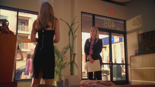 Jolene Blalock - CSI Miami 7x05 Bombshell ee6a93149722444 with Emily Procter.jpg