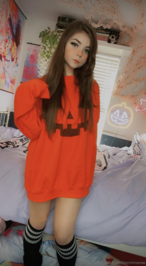 Screenshot 2024-12-19 at 13-26-50 Danni Meow OnlyFans.png