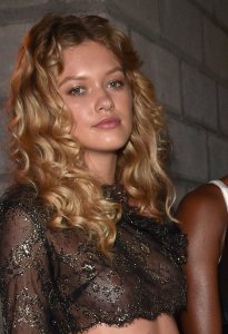 Maggie Laine See Through - TheFappeningBlog.com 3.jpg