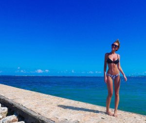 Renee Somerfield Nude & Sexy - TheFappeningBlog.com 67.jpg