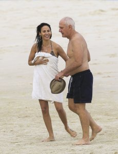 Natalie Imbruglia Sexy - TheFappeningBlog.com 33.jpg