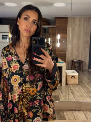 jessica alba 91300432745346094_12223257__4_.jpg